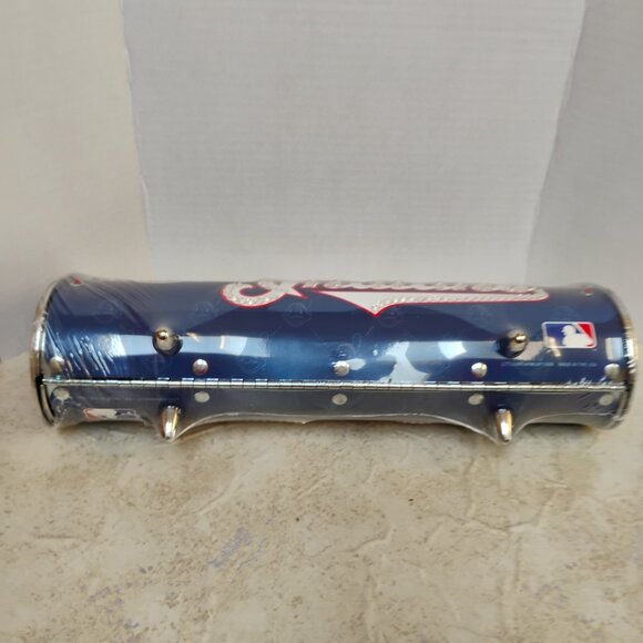 Cleveland Indians (Guardians) Littlearth Fender Flair Recycled Aluminum Purse - Picture 3 of 11